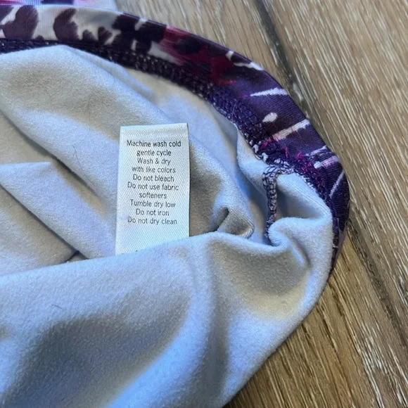 Athleta Quarter Zip Floral Pullover Size Medium - Picture 5 of 8